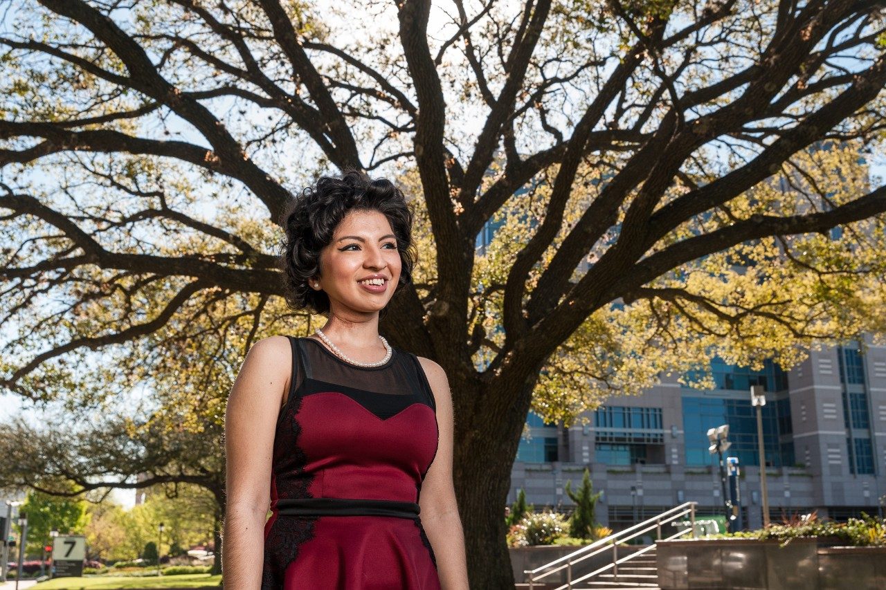 Tongue cancer survivor Rita Avila talks about the challenges of dating after cancer.