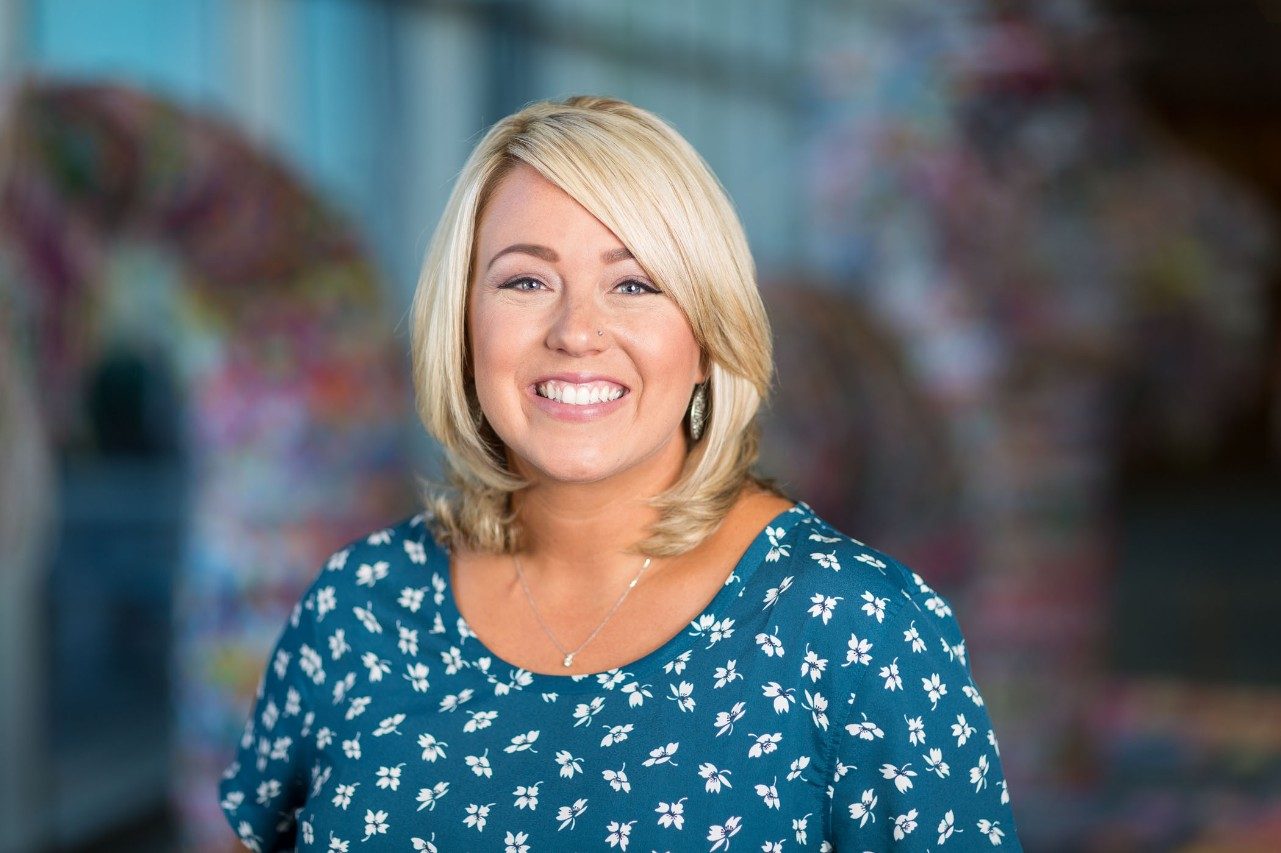 Large cell cervical cancer survivor Stephanie Madsen shares what she packs for chemo.