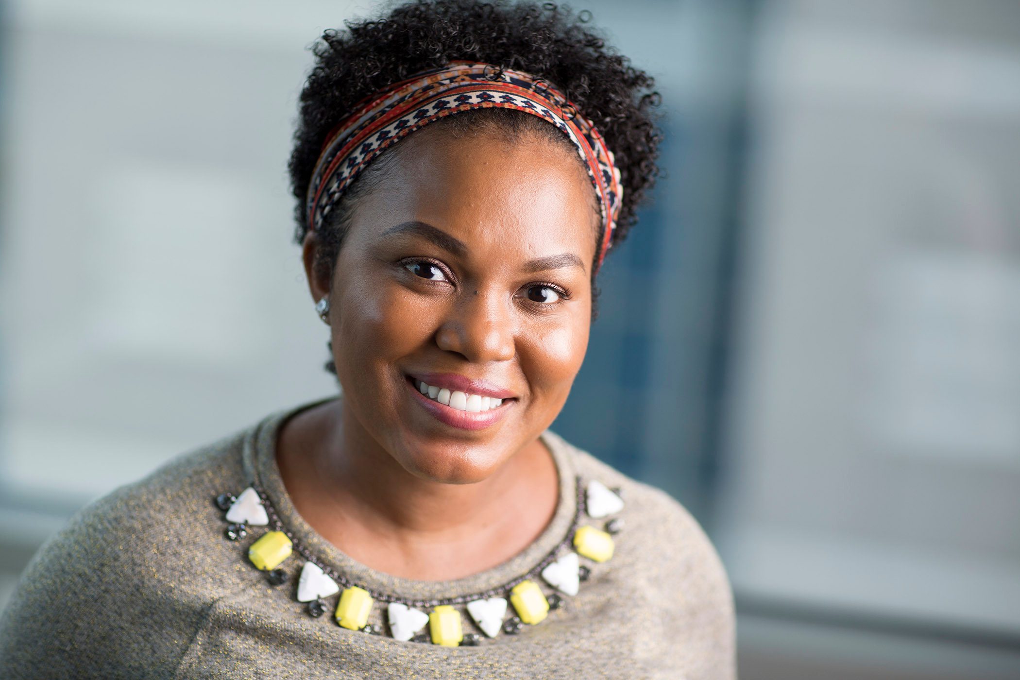 Single mom and businesswoman Rashe Bowie shares how she balanced working and parenting during her cancer treatment.
