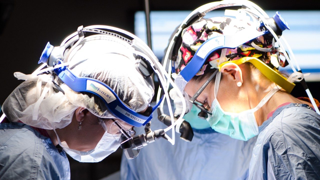 Cancerwise blog post: Parathyroid cancer treatment and thyroid cancer surgery advancements