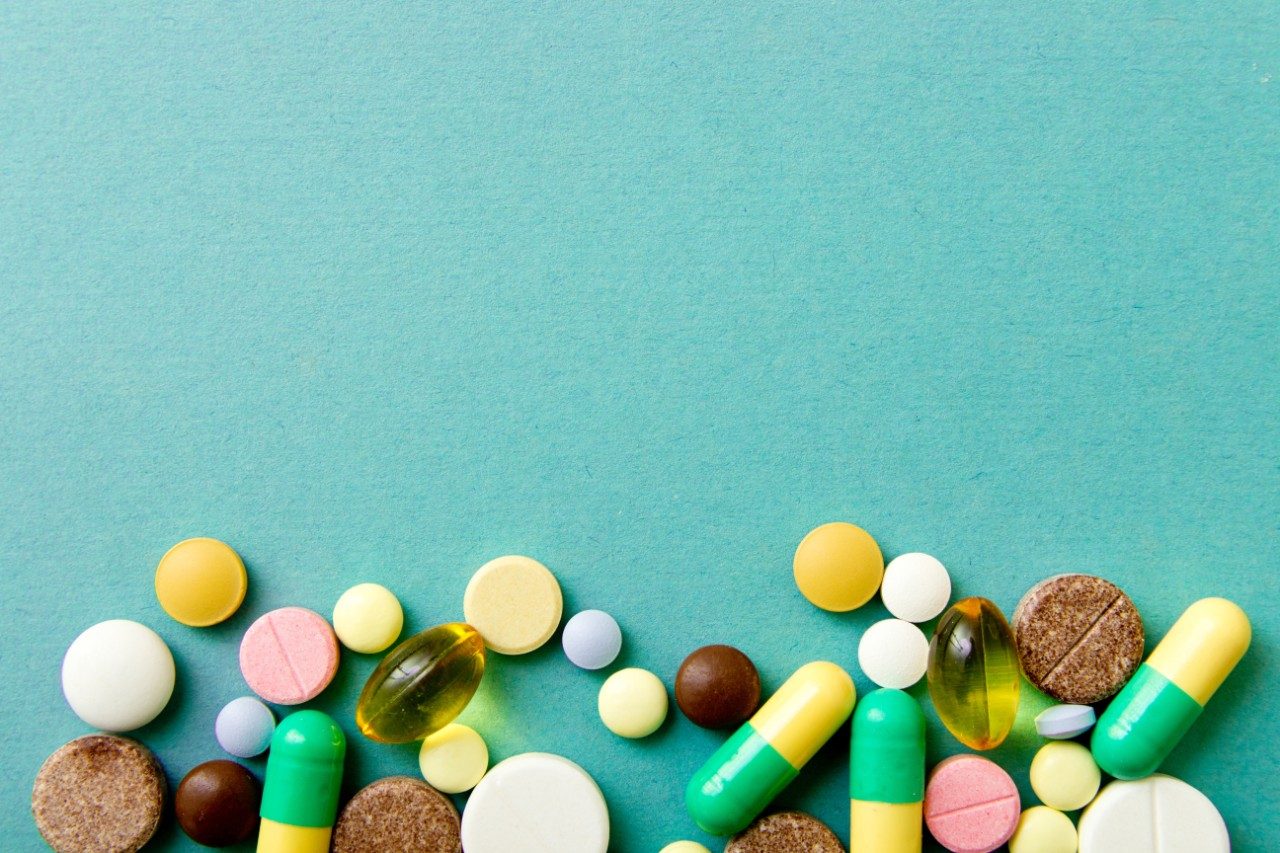 Types of dietary supplements: pills, capsules and caplets