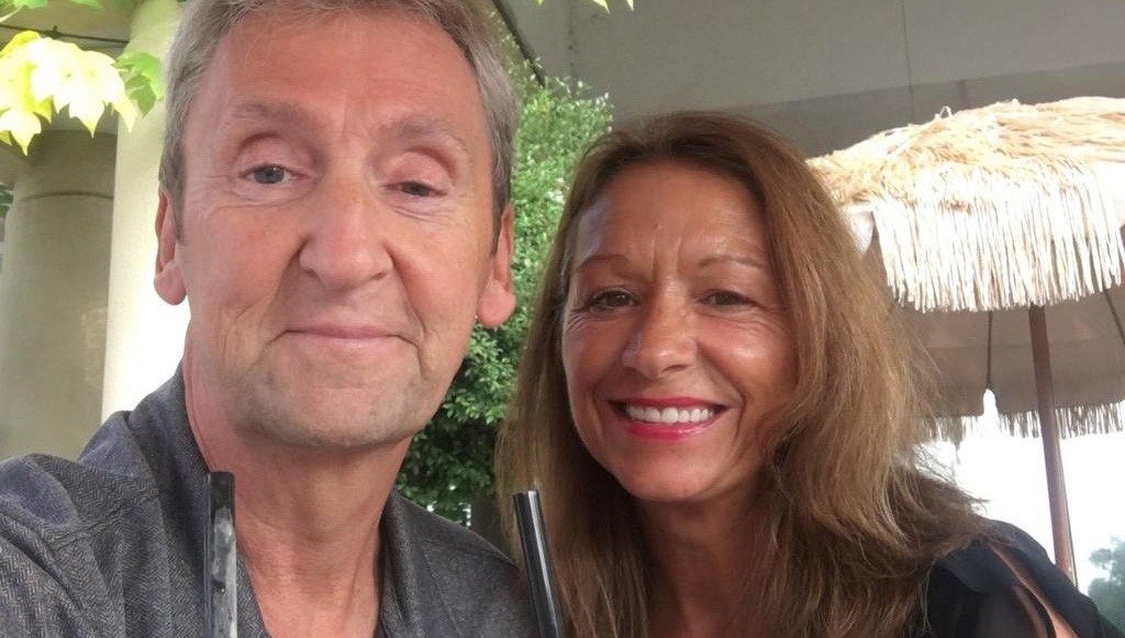 Nasopharyngeal cancer survivor Stewart Wright with his wife, Maria