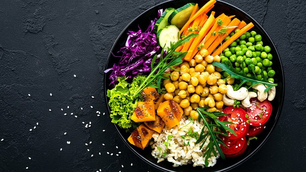 Plate of attractive, iodine-free natural foods