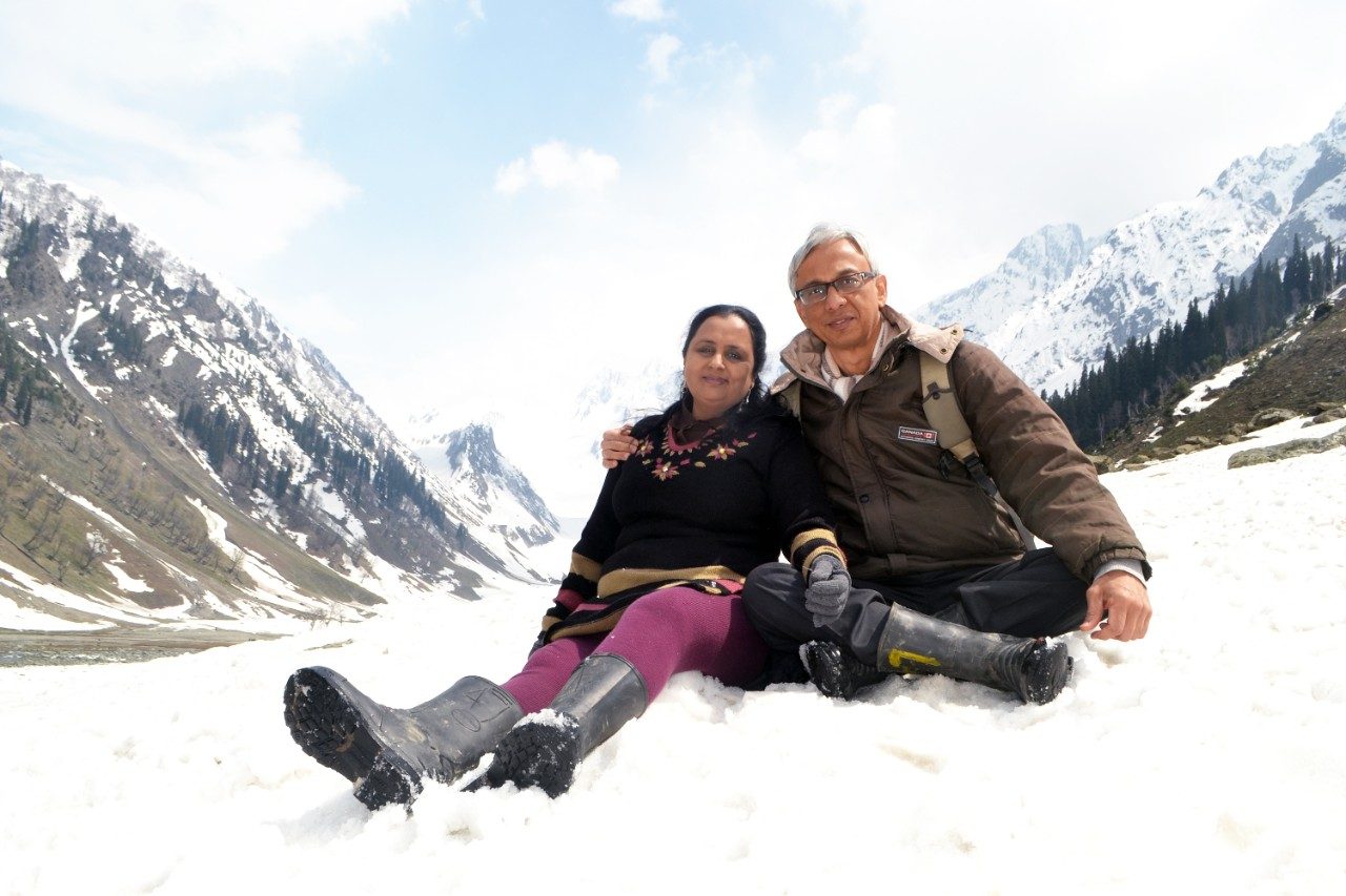 Quitting smoking early in life helped keep Surendranath Shastri, M.D., D.Ph., healthy enough to enjoy a trek to Gulmarg, Kashmir, known as “India’s Switzerland,” with his wife, Jayanthi Shastri, in 2018.